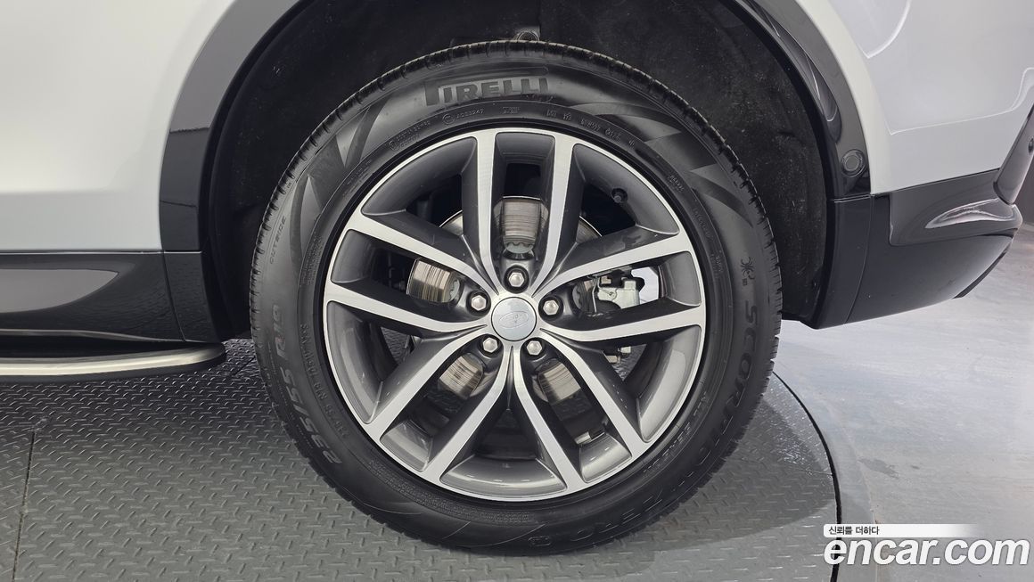 Land Rover Discovery Sport 2025
