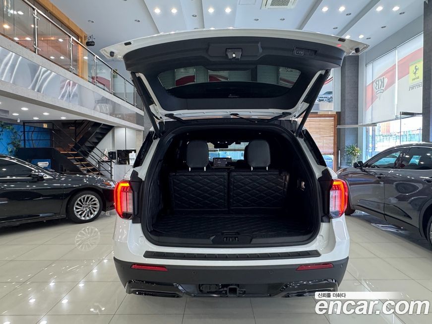 Ford Explorer 2025