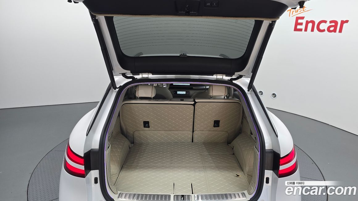 Genesis GV60 2023