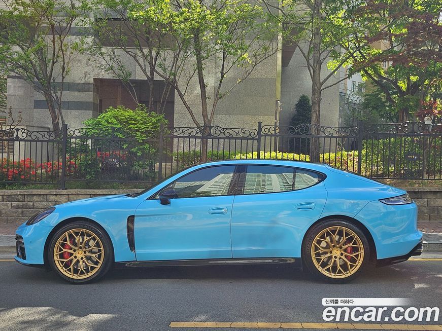 Porsche Panamera 2013