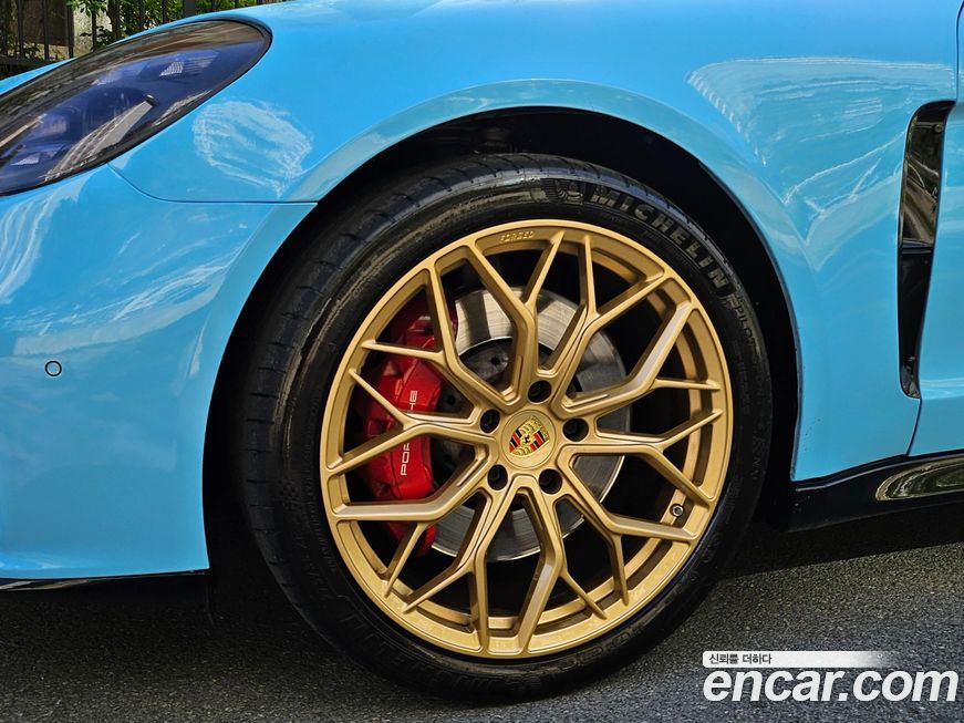 Porsche Panamera 2013