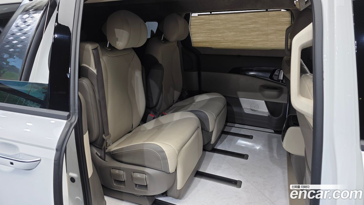 Kia Canival 2025
