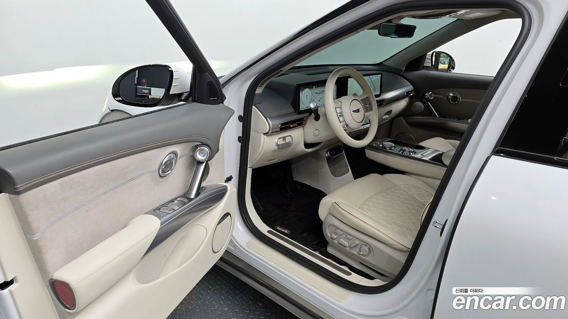 Genesis GV60 2023