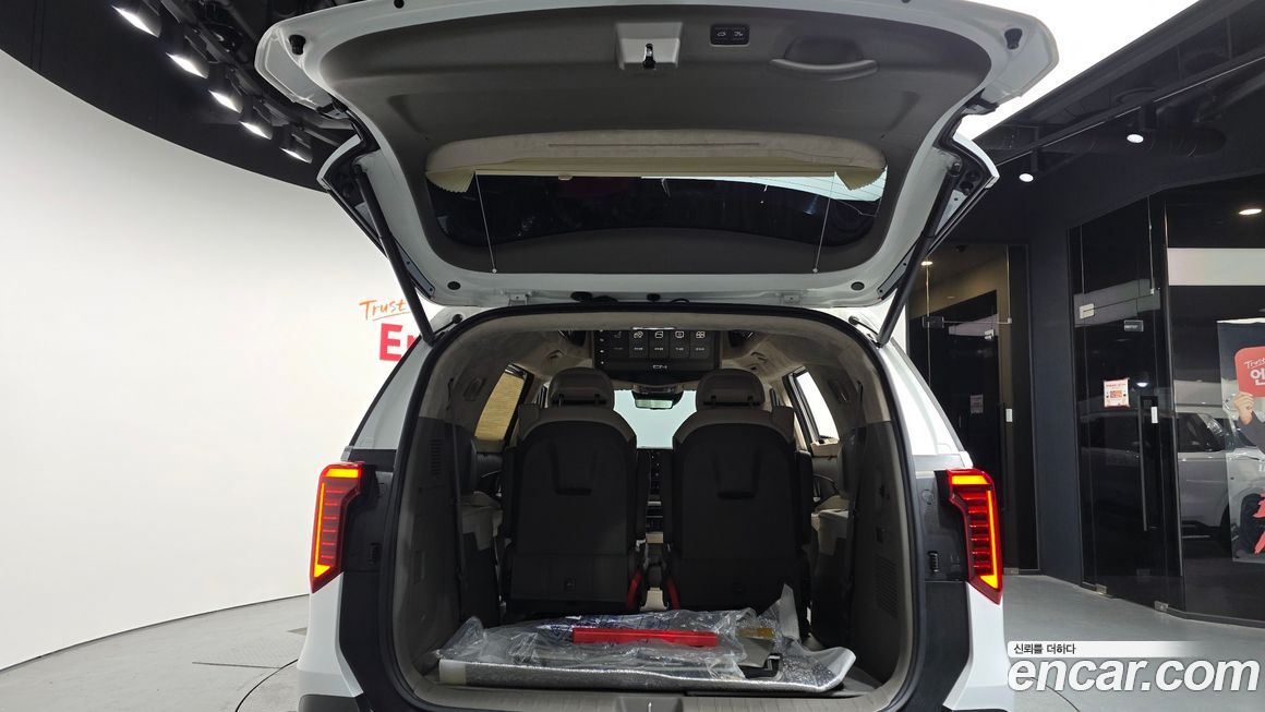Kia Canival 2025