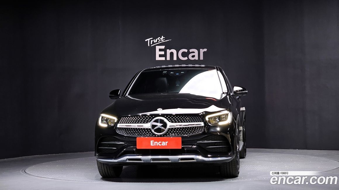 Mercedes-Benz GLC-Class 2023