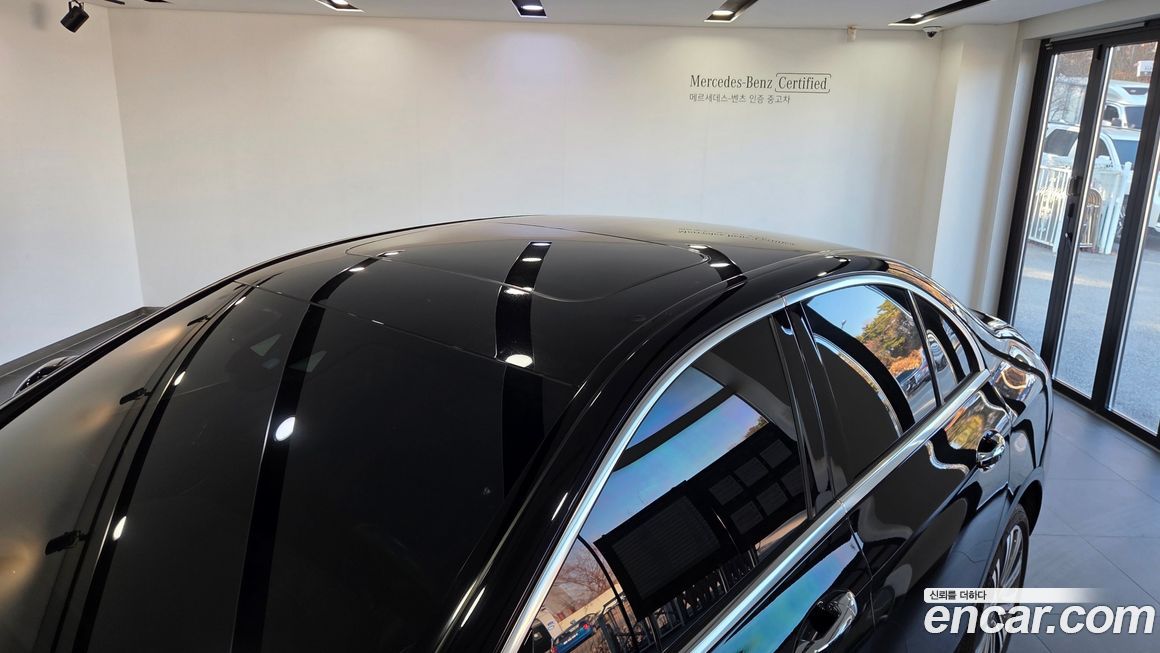 Mercedes-Benz E-Class 2023