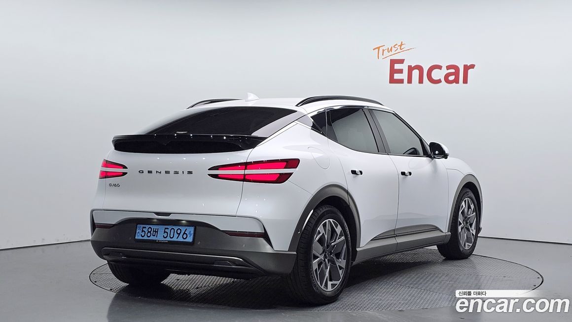 Genesis GV60 2023