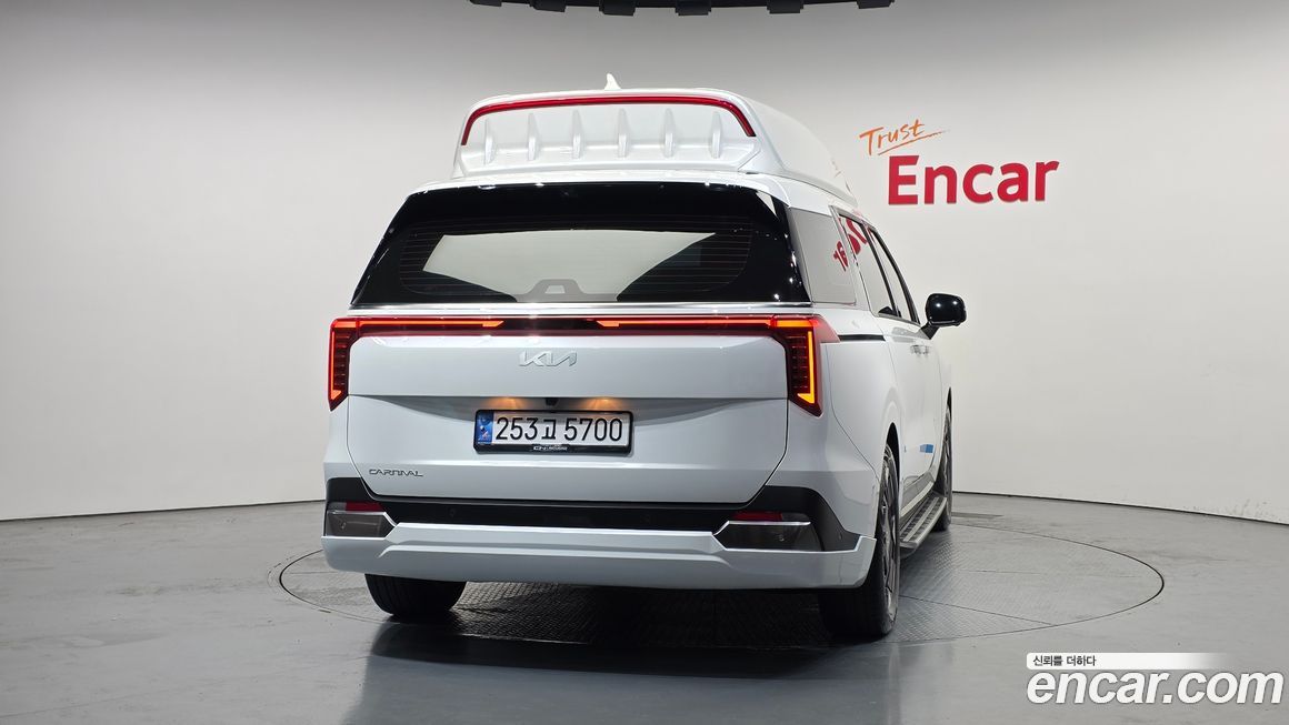 Kia Canival 2025