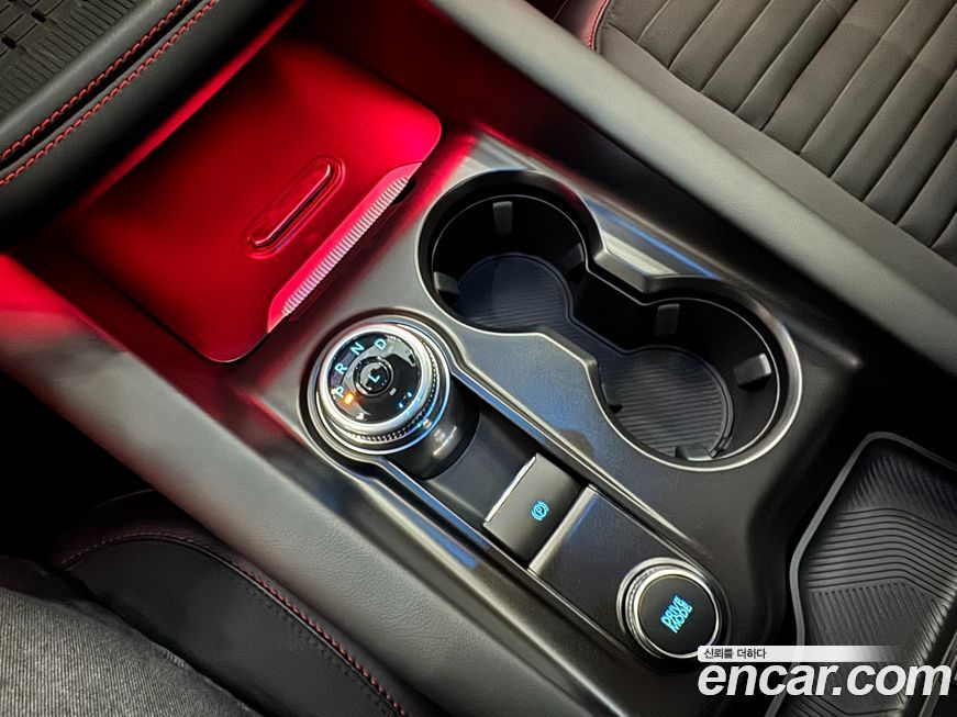 Ford Explorer 2025