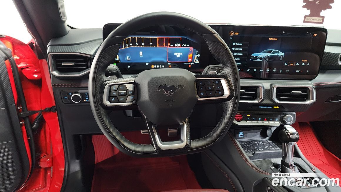 Ford Mustang 2024