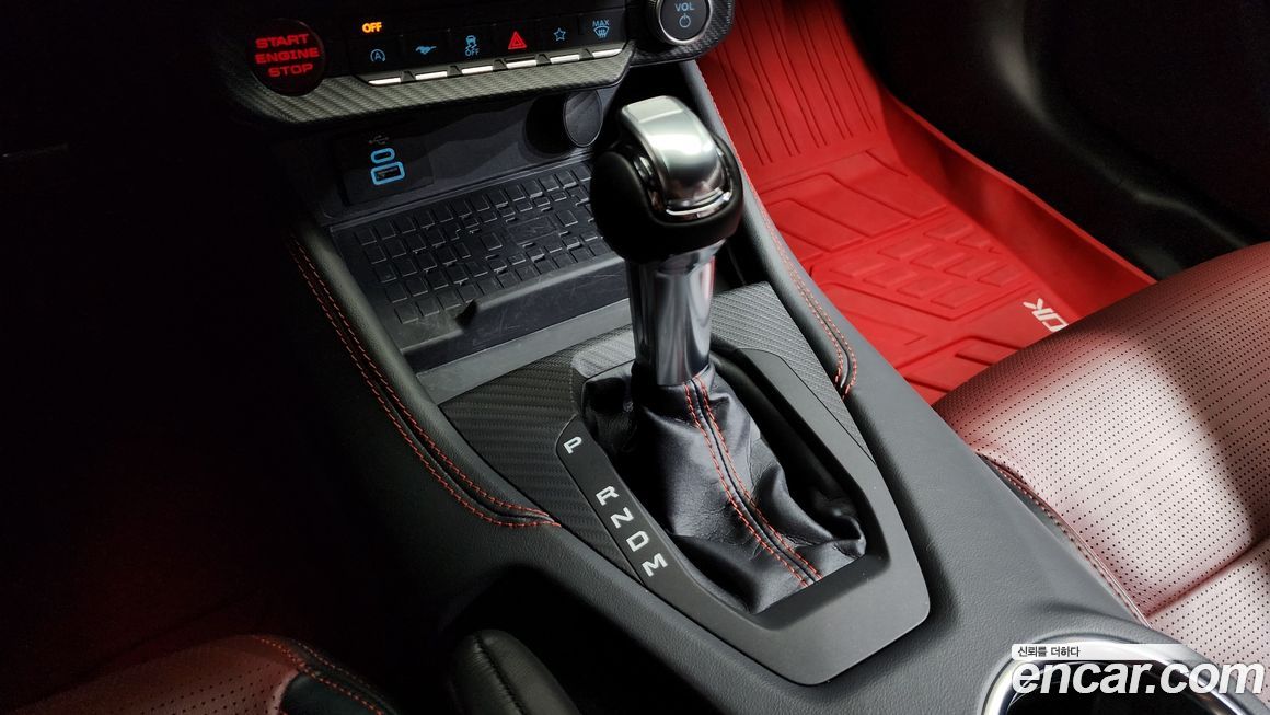 Ford Mustang 2024