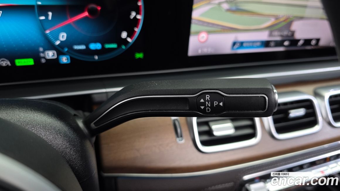 Mercedes-Benz GLE-Class 2021