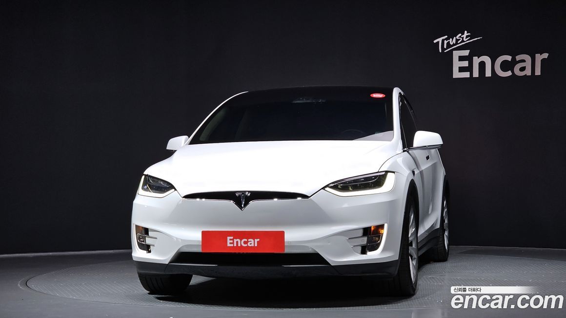 Tesla Model X 2018
