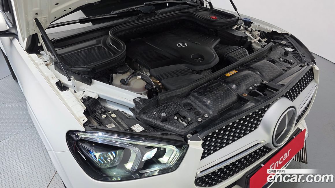 Mercedes-Benz GLE-Class 2021