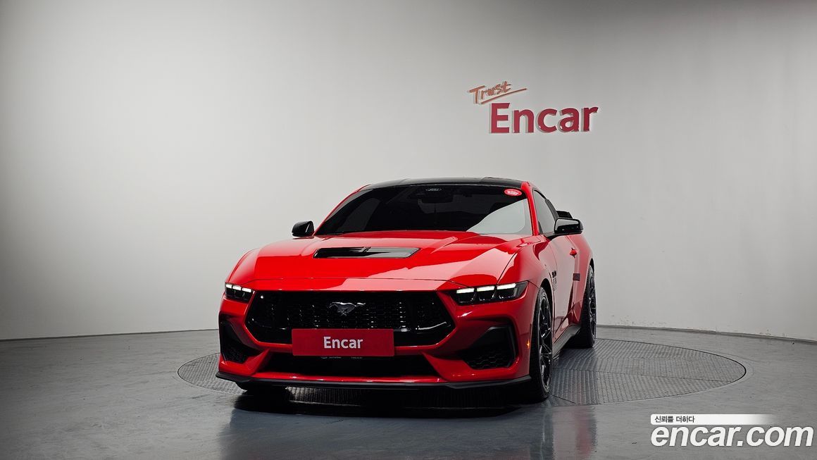 Ford Mustang 2024