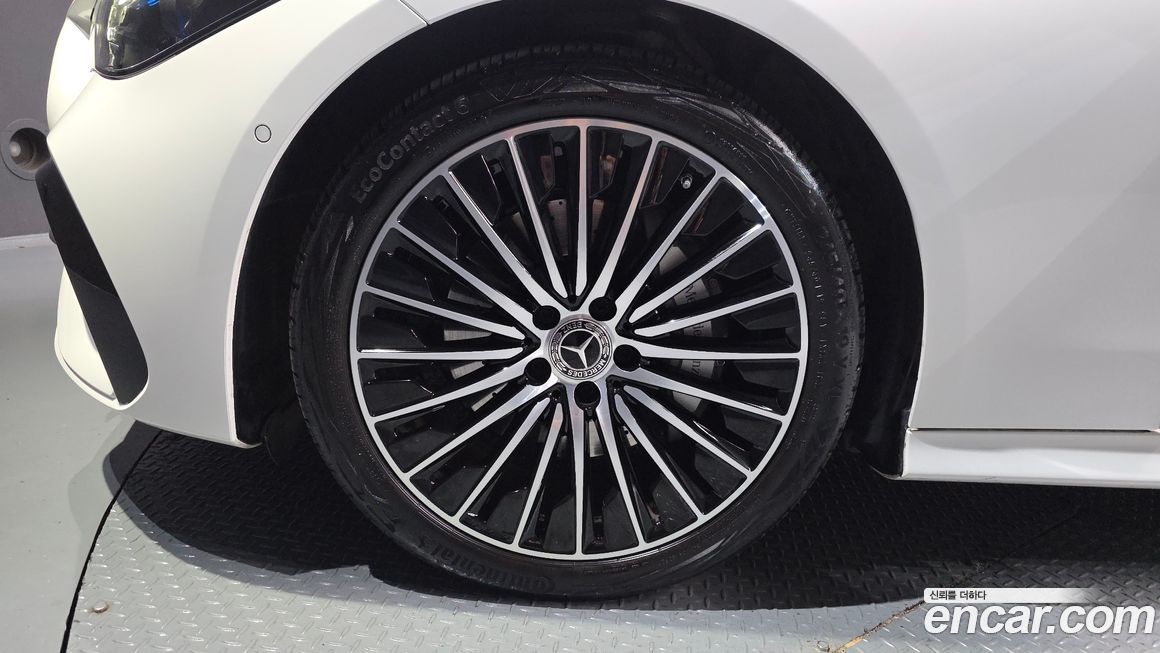 Mercedes-Benz CLE-Class 2025