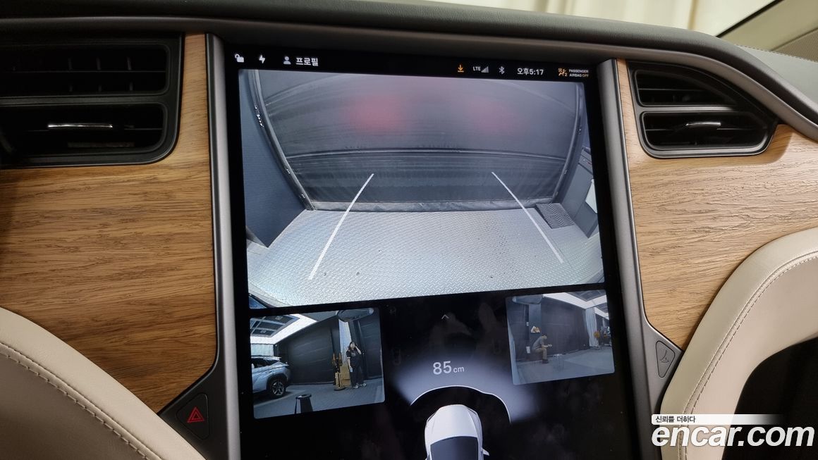 Tesla Model X 2018