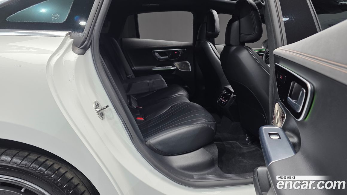 Mercedes-Benz EQE 2023