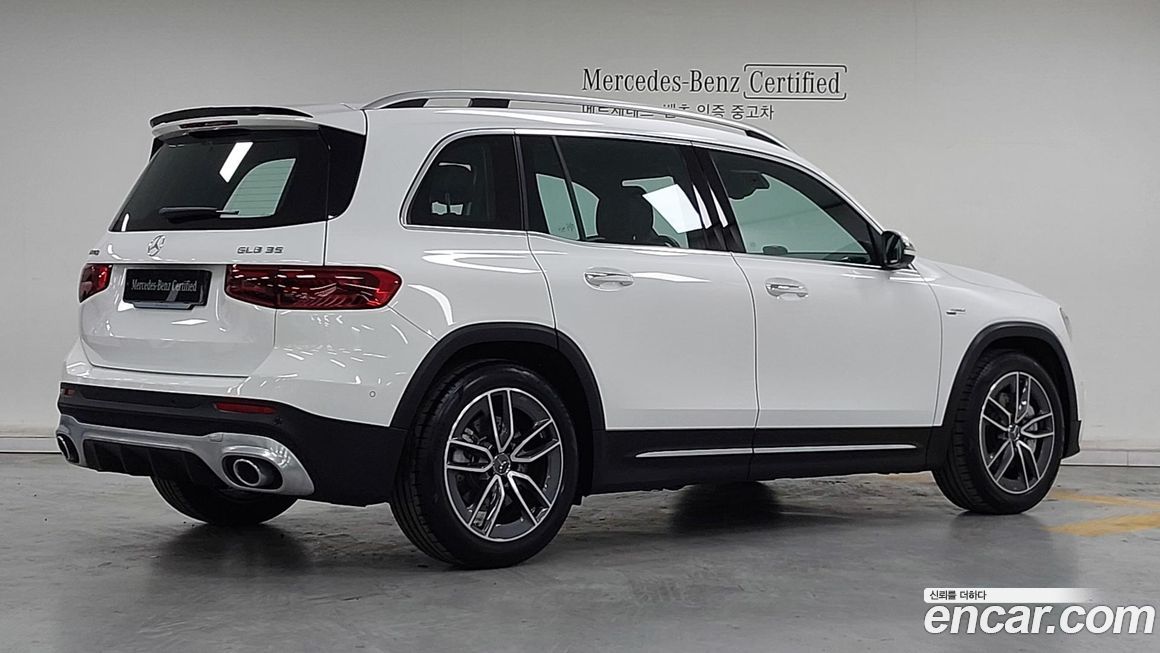 Mercedes-Benz GLB-Class 2025