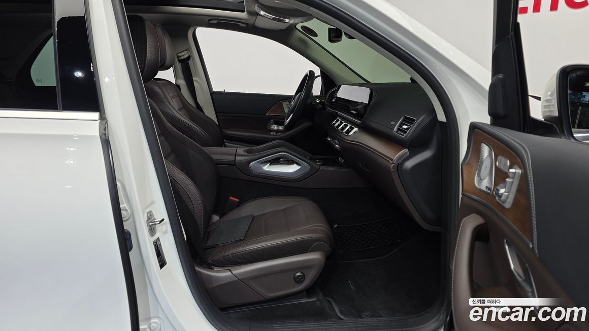 Mercedes-Benz GLE-Class 2021