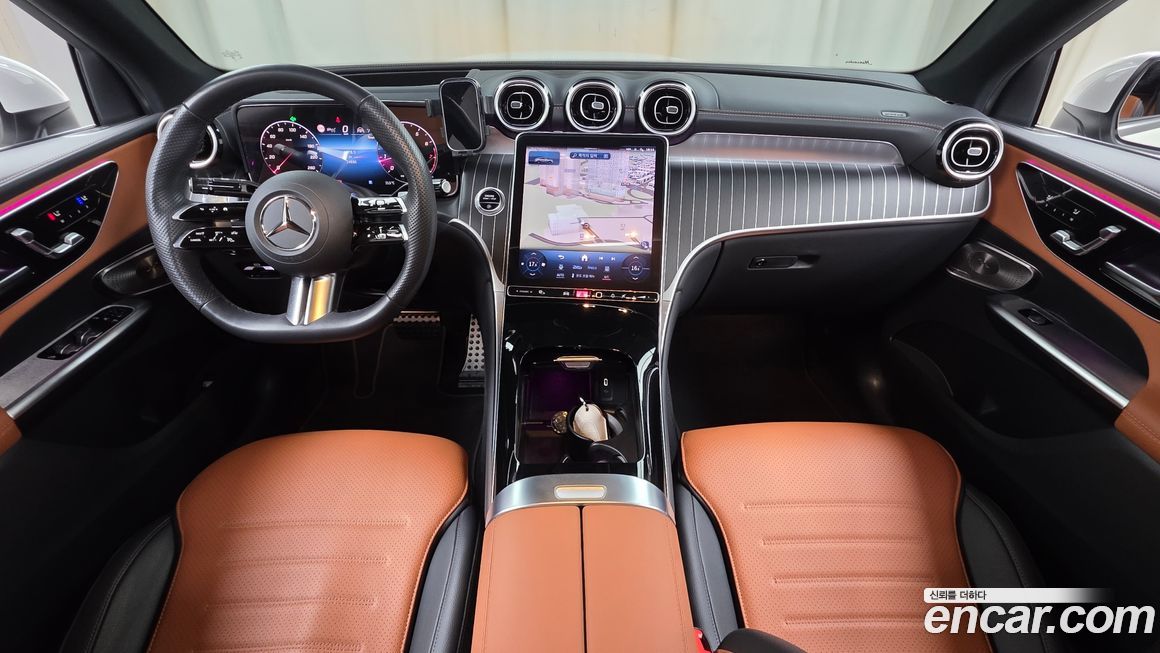 Mercedes-Benz GLC-Class 2024