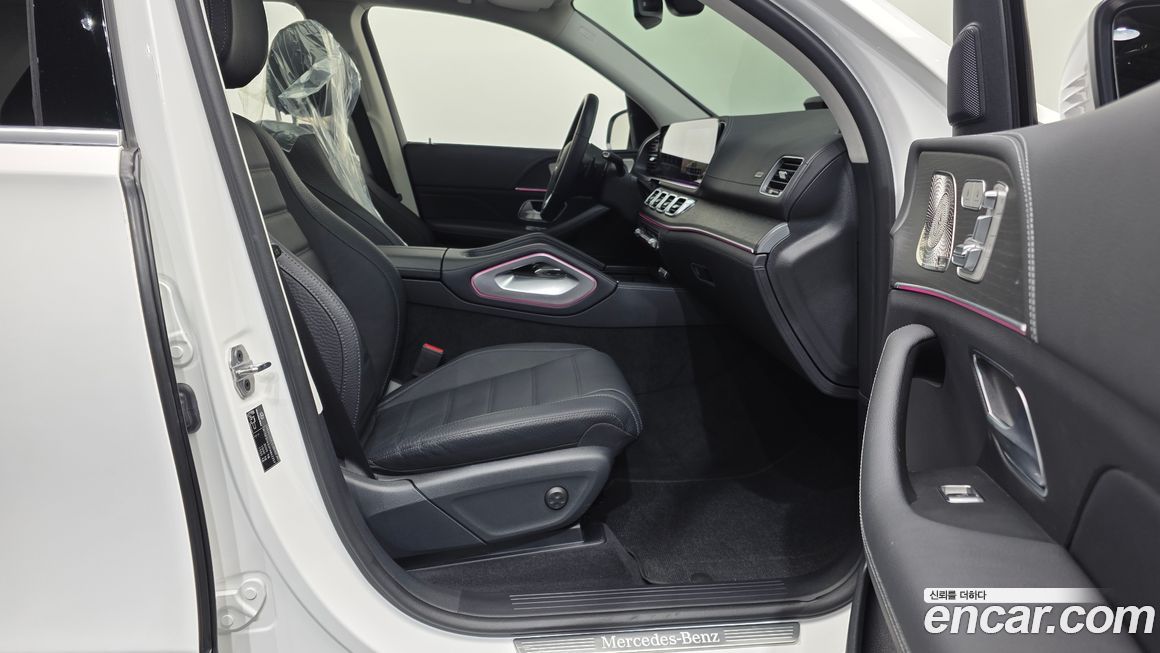 Mercedes-Benz GLE-Class 2023