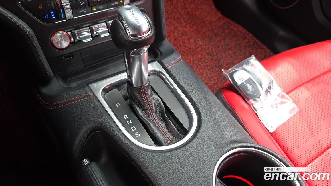 Ford Mustang 2019