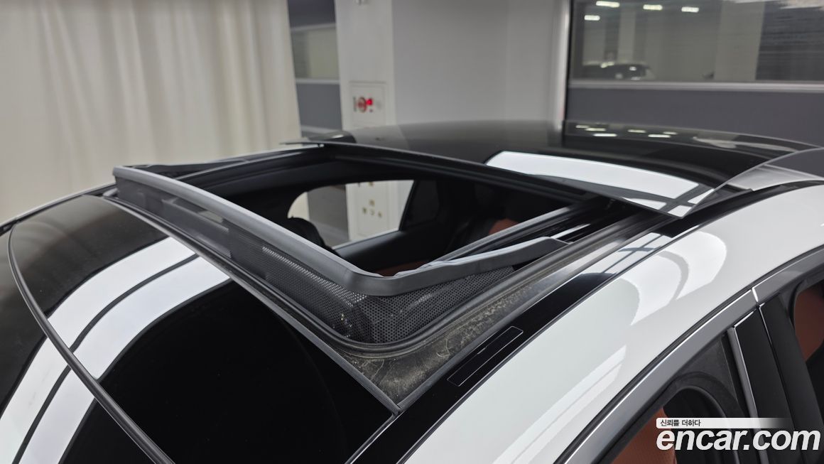 Mercedes-Benz GLC-Class 2024