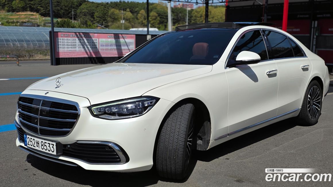 Mercedes-Benz S-Class 2022