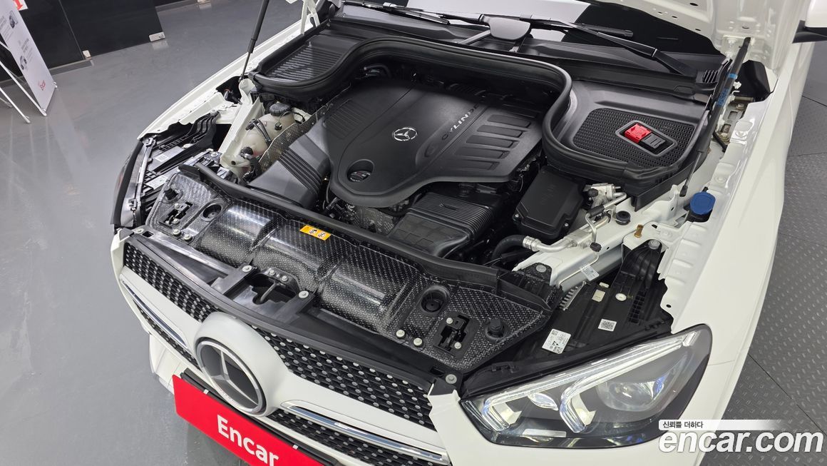 Mercedes-Benz GLE-Class 2023