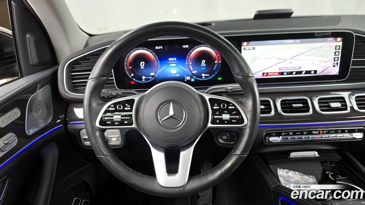 Mercedes-Benz GLE-Class 2021