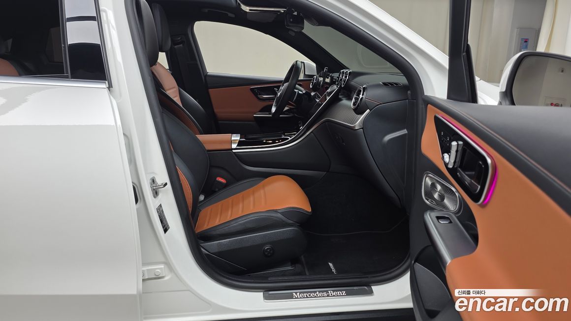 Mercedes-Benz GLC-Class 2024