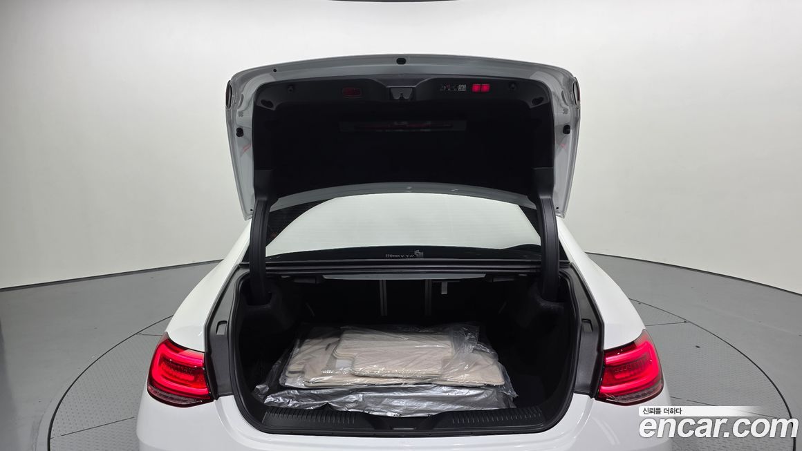 Mercedes-Benz CLS-Class 2023