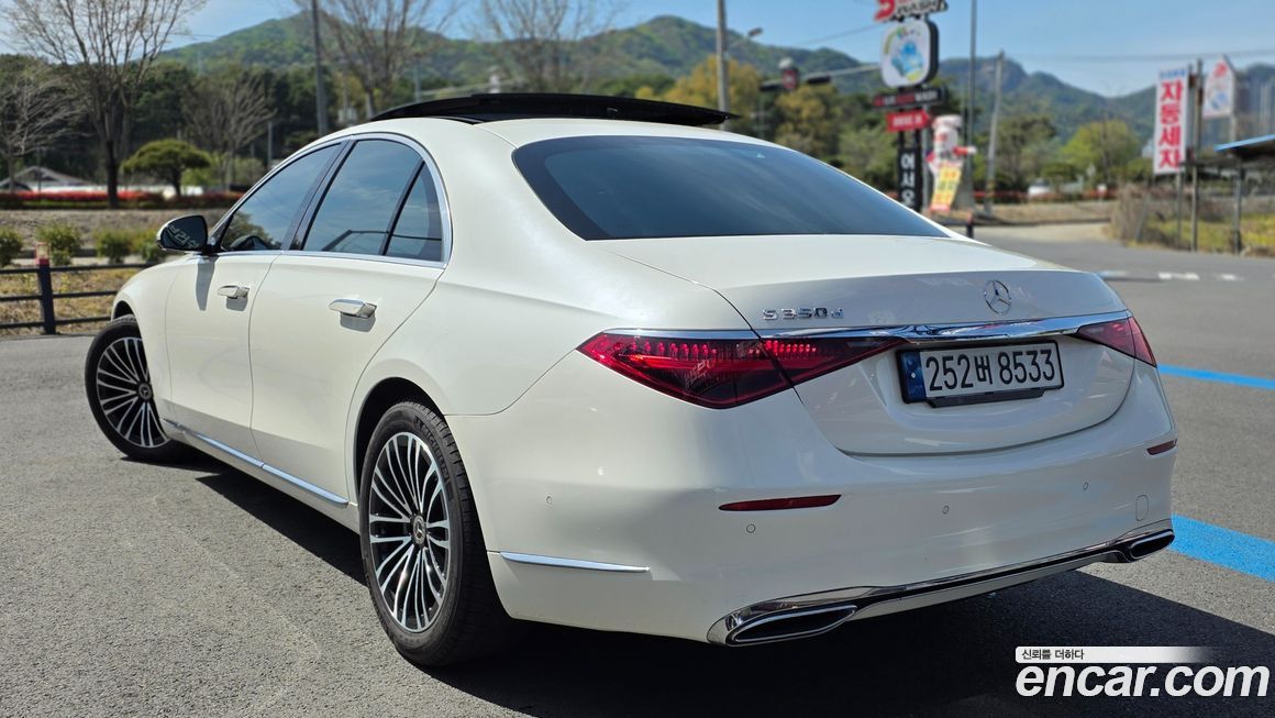 Mercedes-Benz S-Class 2022