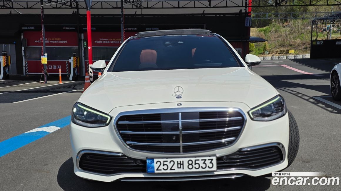 Mercedes-Benz S-Class 2022