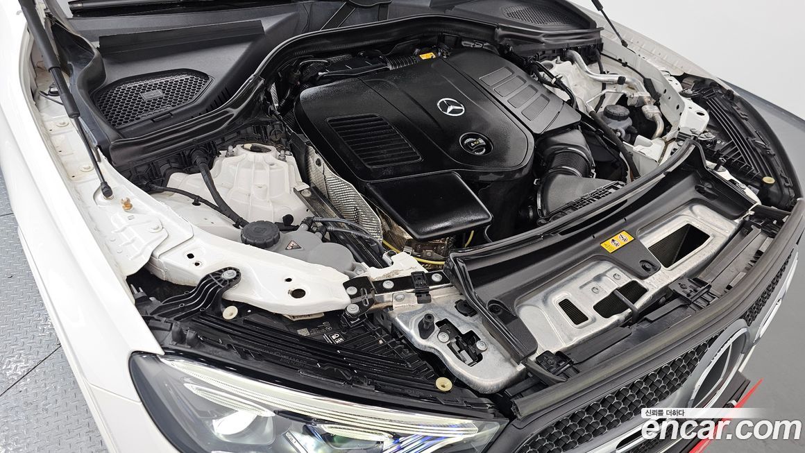 Mercedes-Benz GLC-Class 2024