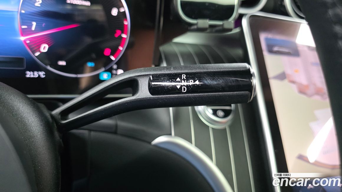 Mercedes-Benz GLC-Class 2024