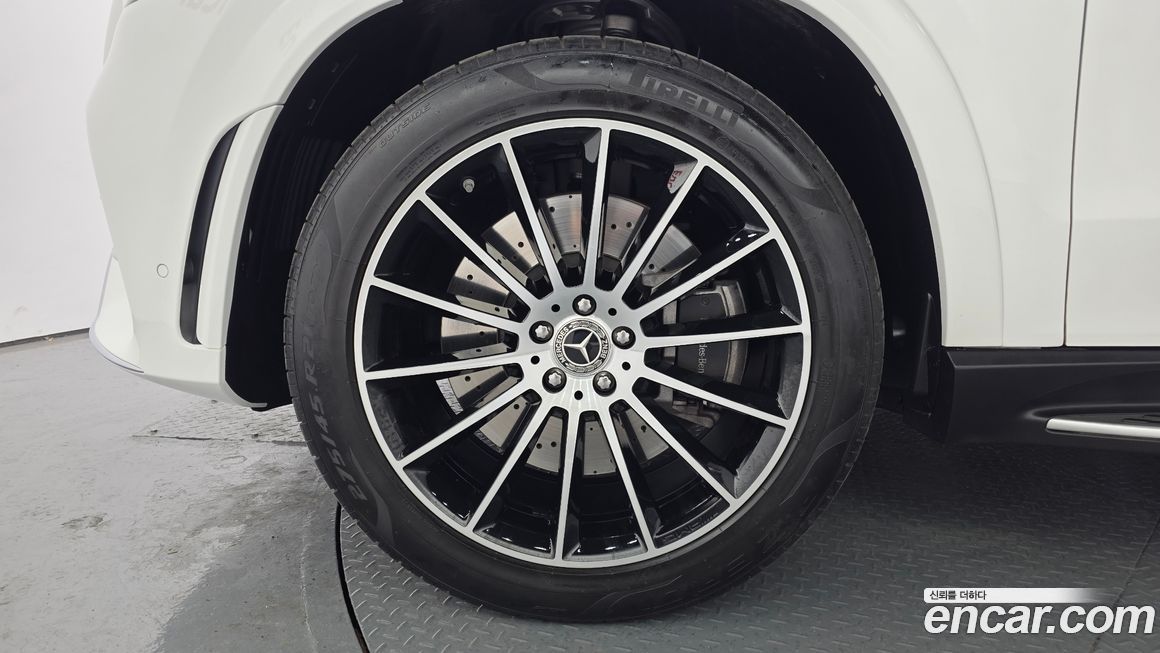 Mercedes-Benz GLE-Class 2023