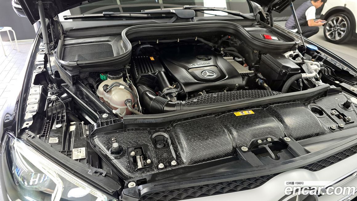 Mercedes-Benz GLE-Class 2021