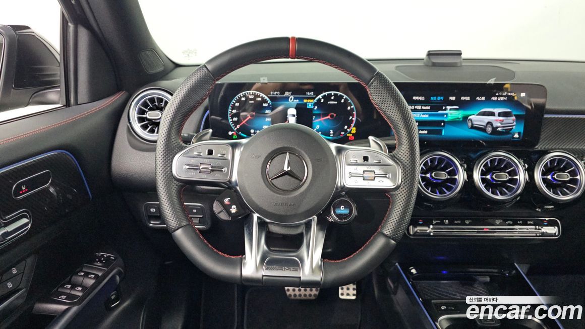 Mercedes-Benz GLB-Class 2023