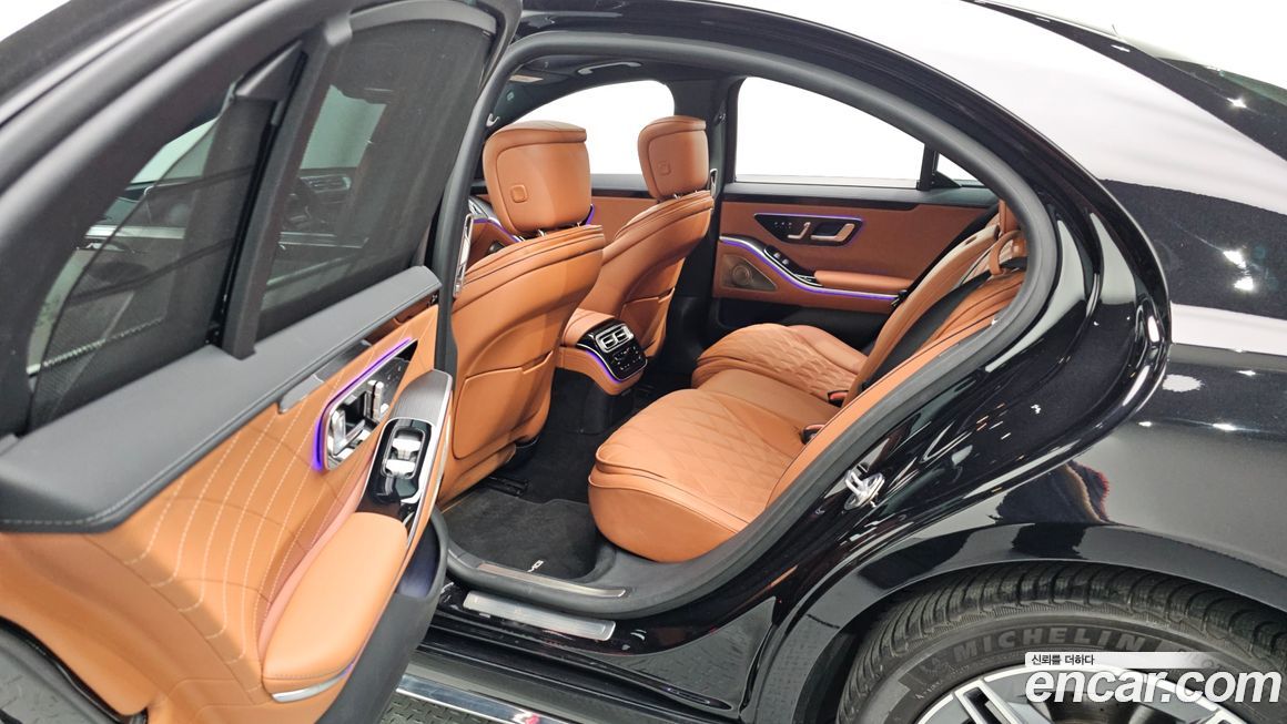 Mercedes-Benz S-Class 2023