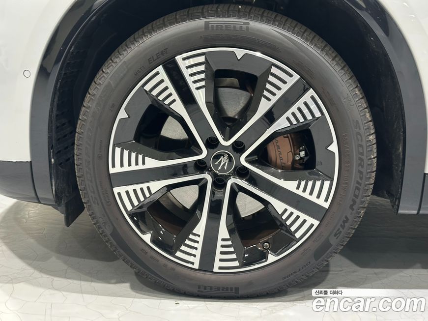 Maserati Grecale 2025