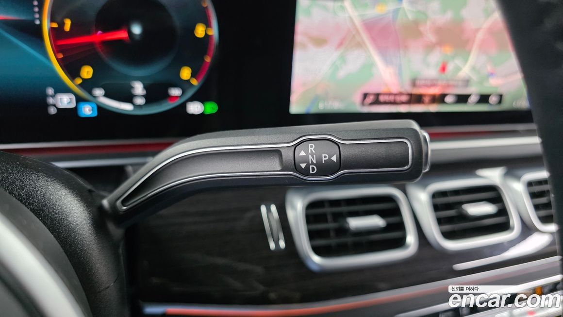 Mercedes-Benz GLE-Class 2021