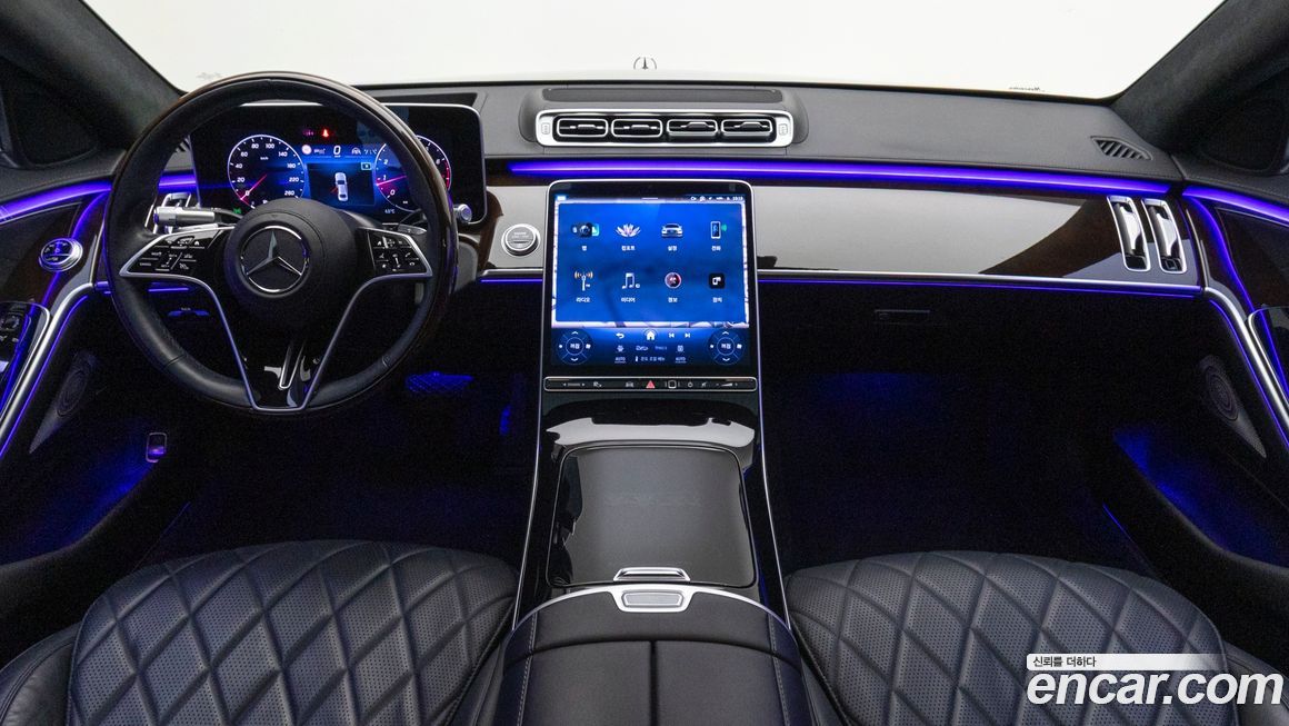 Mercedes-Benz S-Class 2021