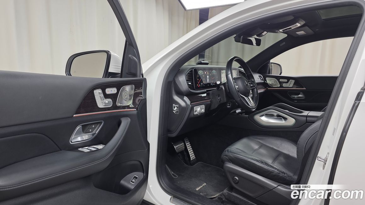 Mercedes-Benz GLE-Class 2021