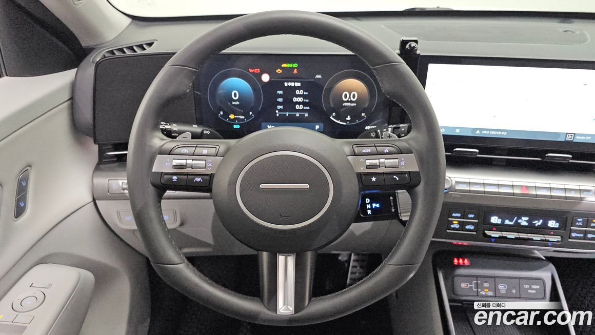 Hyundai Kona 2023