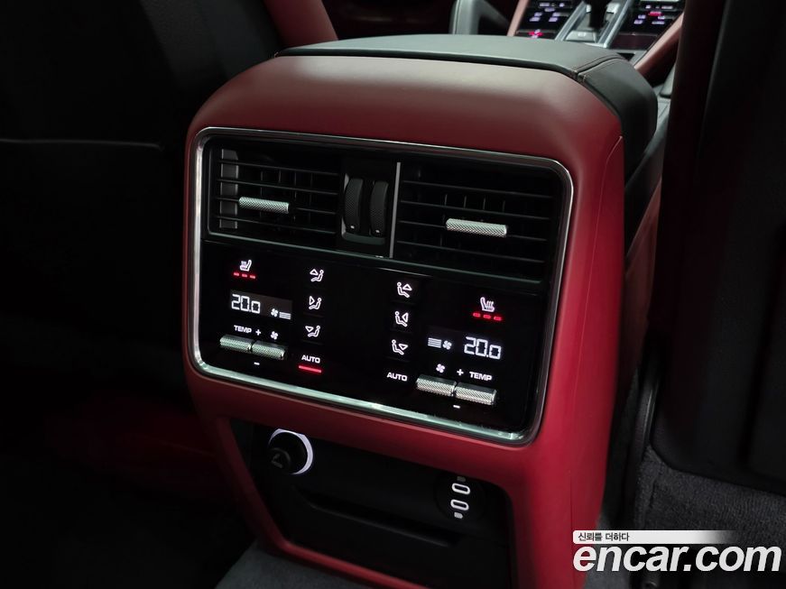 Porsche Cayenne 2023