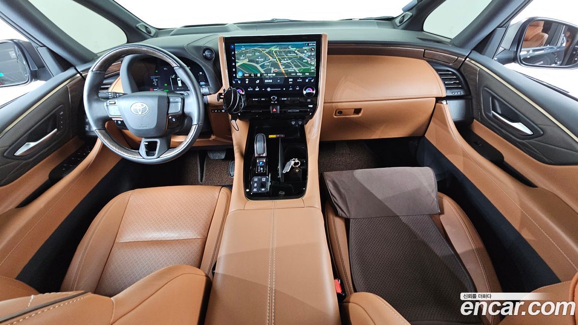 Toyota Alphard 2025
