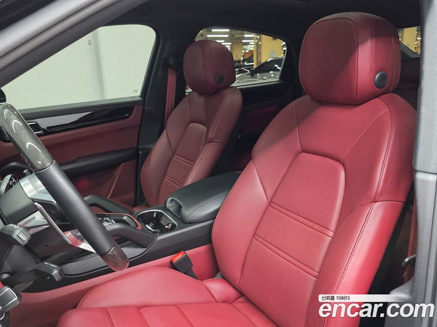 Porsche Cayenne 2023