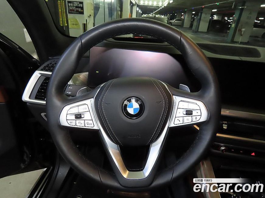 BMW X7 2024